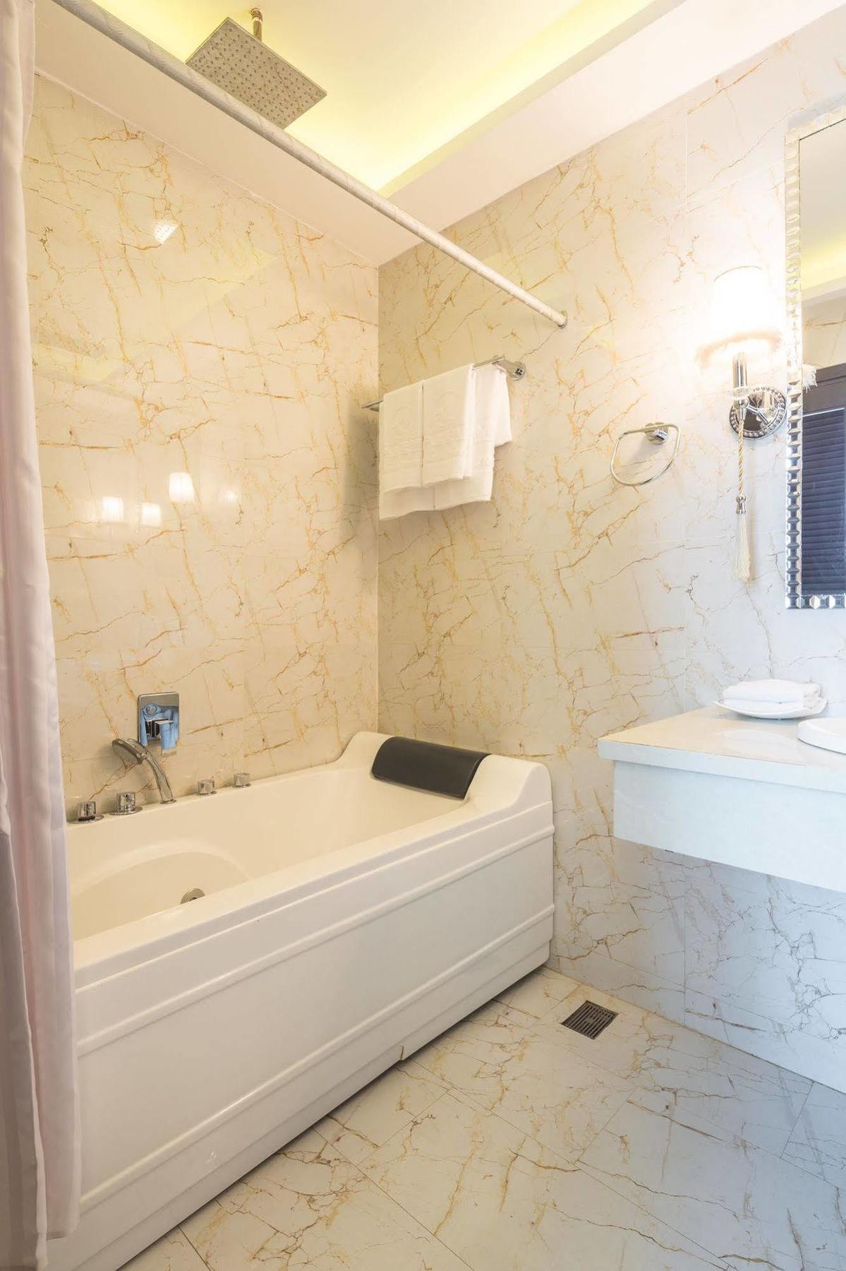A&Em Hai Ba Trung Hotel Ho Chi Minh-byen Eksteriør bilde